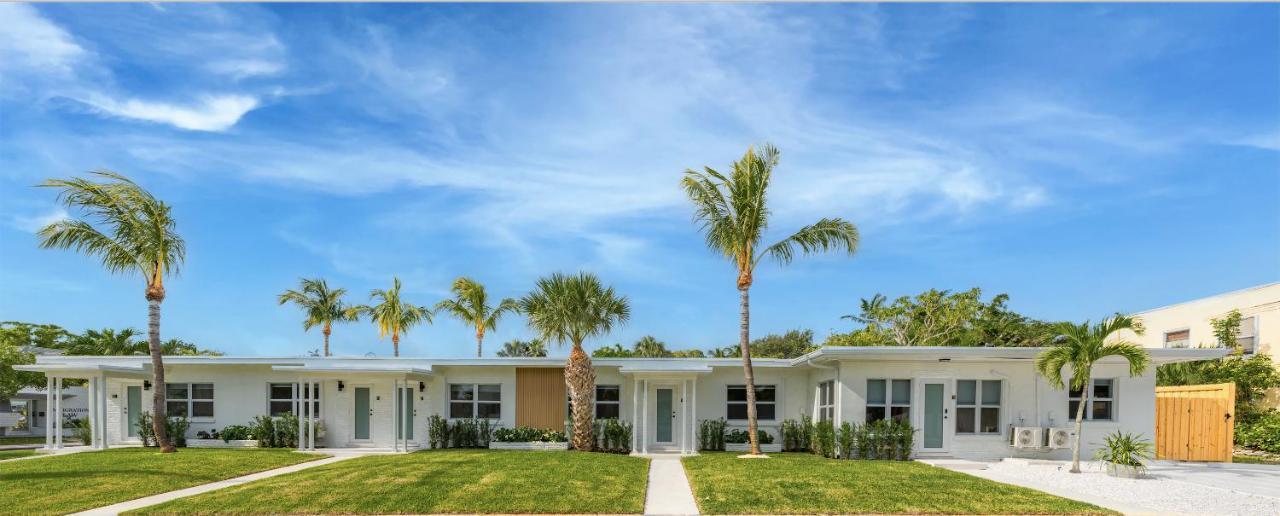 M Lake Worth Beach - Modern Villas Near West Palm Beach, Chic Retro Vibes, King Bed, Cozy Backyard, Bbq, Workspace, High-Speed Internet, Free Parking, 5 Minutes To Downtown & Beach Buitenkant foto