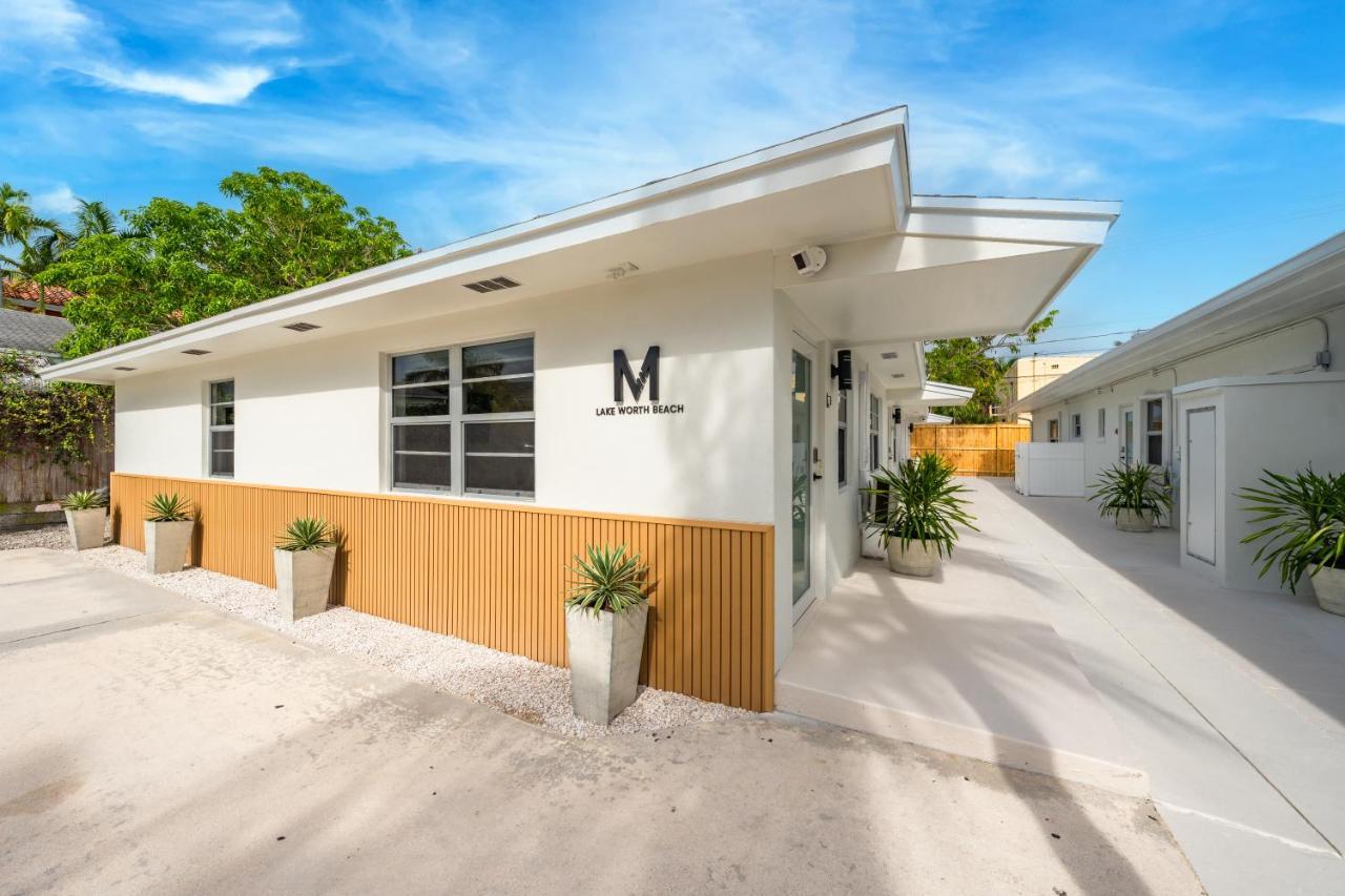 M Lake Worth Beach - Modern Villas Near West Palm Beach, Chic Retro Vibes, King Bed, Cozy Backyard, Bbq, Workspace, High-Speed Internet, Free Parking, 5 Minutes To Downtown & Beach Buitenkant foto