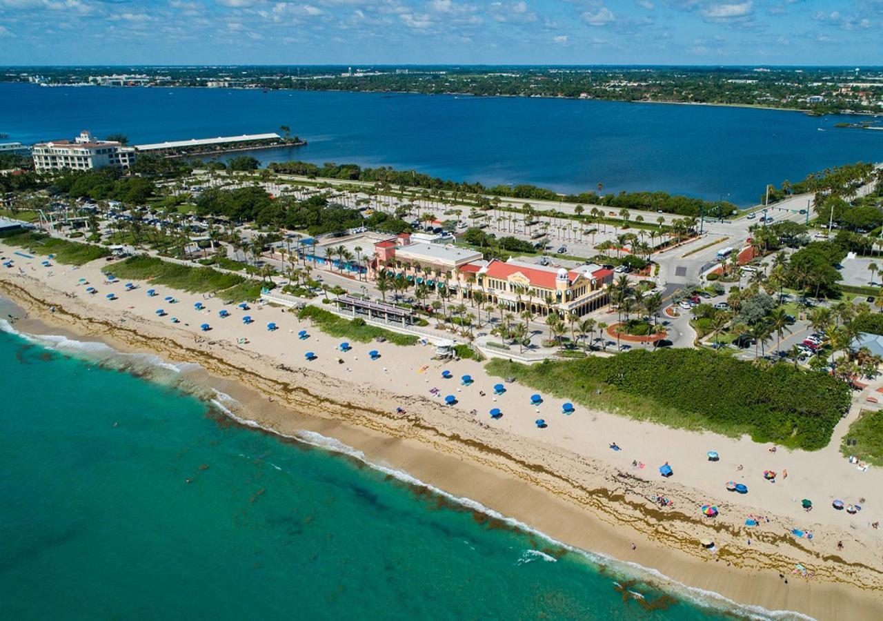 M Lake Worth Beach - Modern Villas Near West Palm Beach, Chic Retro Vibes, King Bed, Cozy Backyard, Bbq, Workspace, High-Speed Internet, Free Parking, 5 Minutes To Downtown & Beach Buitenkant foto